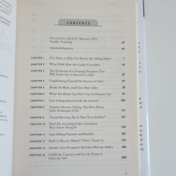 Sales Books- Little Red Book of Selling and Sandler Training's 7 Step Book Set - Picture 7 of 14